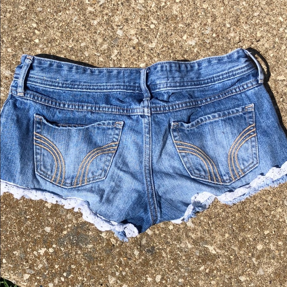 Hollister shorts ❤️ - Picture 3 of 6